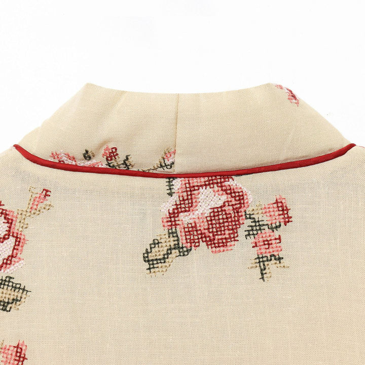 Dame kimono med ömma blommönster och elegant bälte Mirla-Eva Jonsson