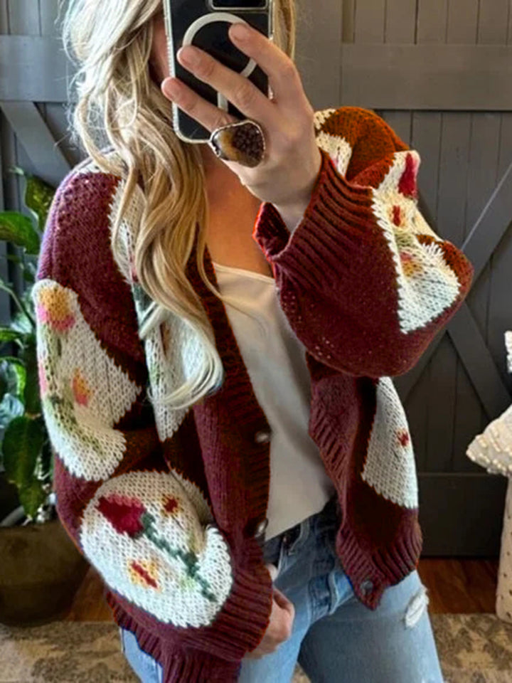 Dame kofta med blommönster och dekorativ knappdesign Eva Jonsson-Eva Jonsson
