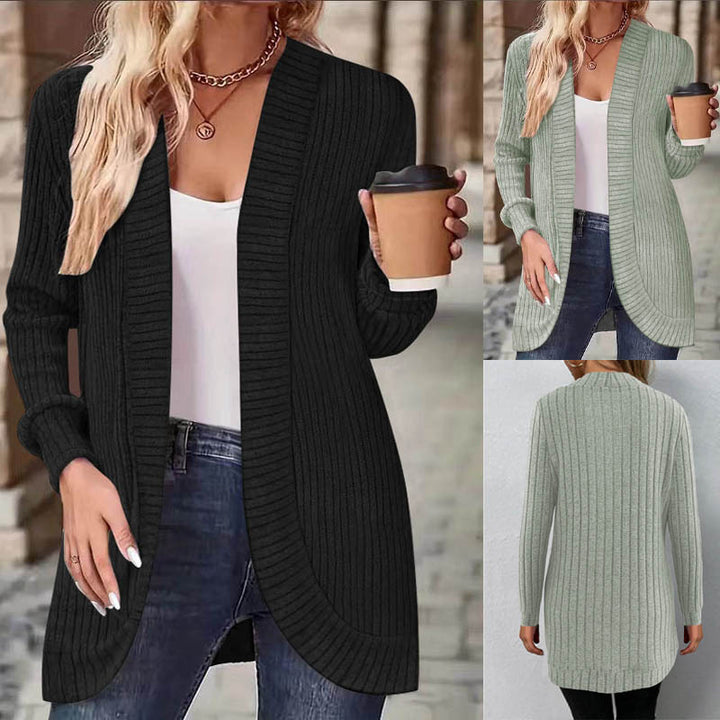 Dame koftor i avslappnad longline-stil med moderna ribbdetaljer Eva Jonsson-Eva Jonsson