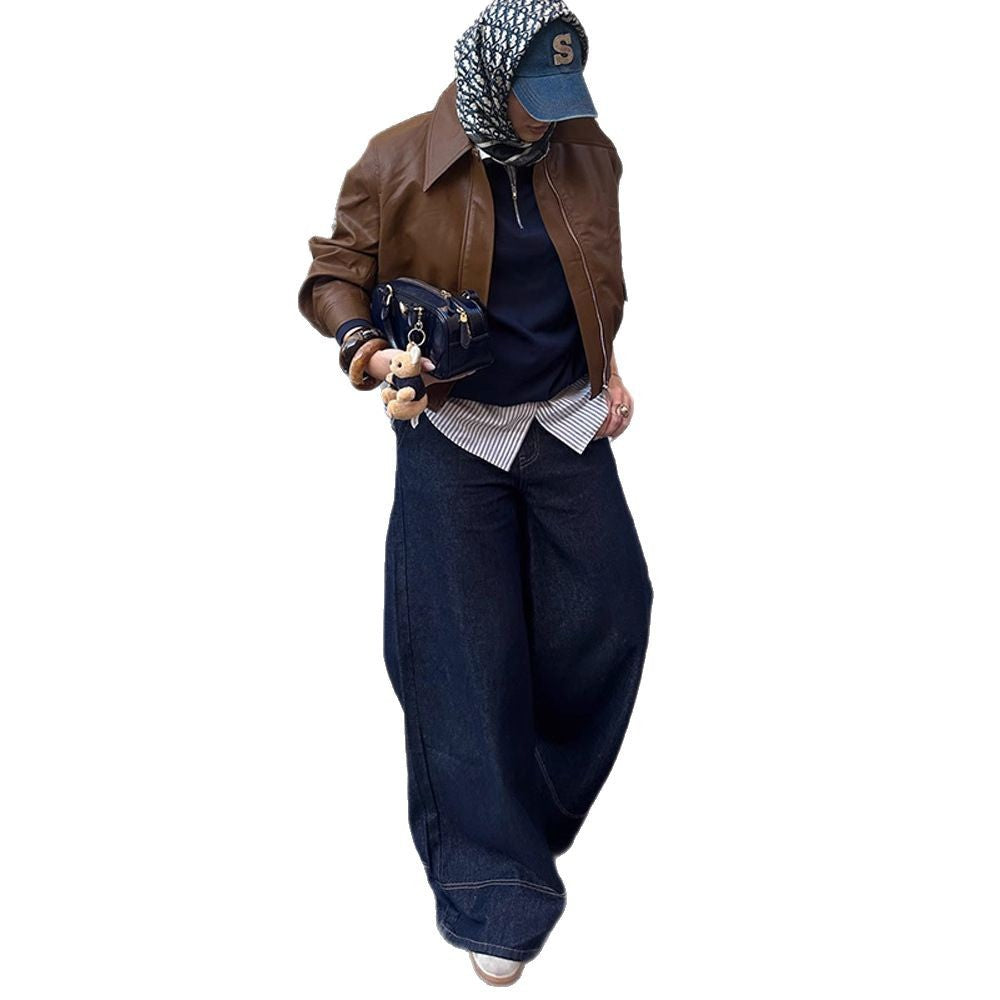 Dame konstläderjacka i modern cropped stil Mirla-Eva Jonsson