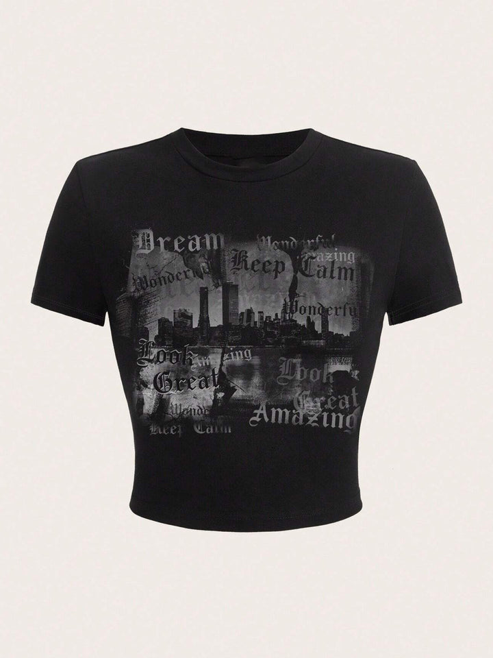 Dame kortärmad T-shirt med iögonfallande motorcykel-design Mirla-Eva Jonsson
