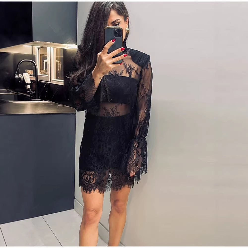 Dame lekfull spetsöverdel med transparenta ärmar och lös passform Mirla-Eva Jonsson
