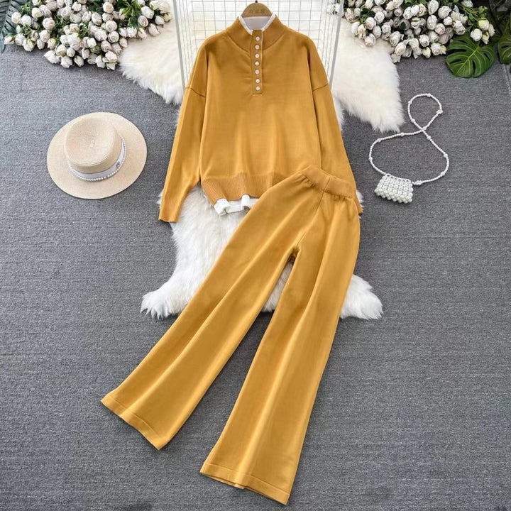 Dame loungewear-set med hög ribbstruktur och knapppdetaljering Mirla-Eva Jonsson