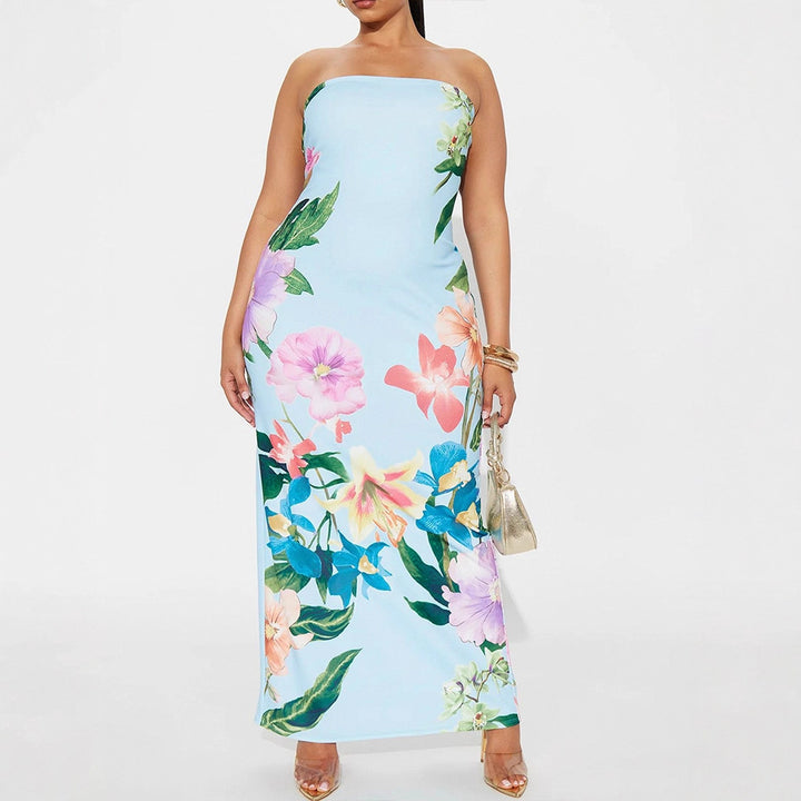 Dame maxiklänning i elegant bandeau-stil med blommönster Mirla-Eva Jonsson