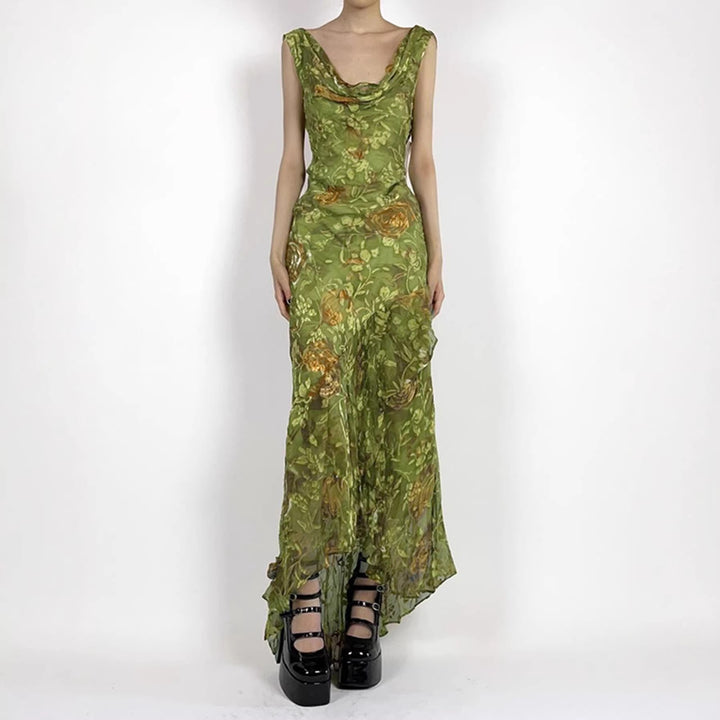 Dame maxiklänning med asymmetrisk fåll och blommönster Mirla-Eva Jonsson