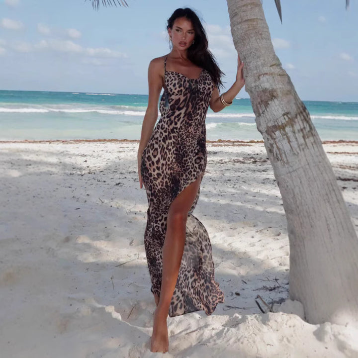 Dame maxiklänning med leopardmönster och djup slits Mirla-Eva Jonsson