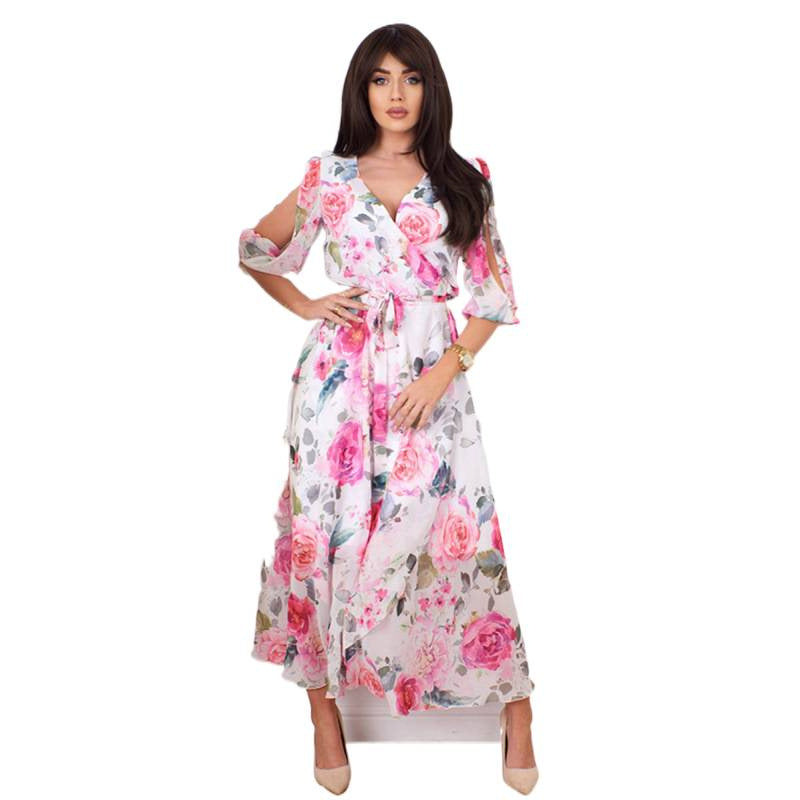 Dame maxiklänning med off-shoulder ärmar och blommig design Mirla-Eva Jonsson