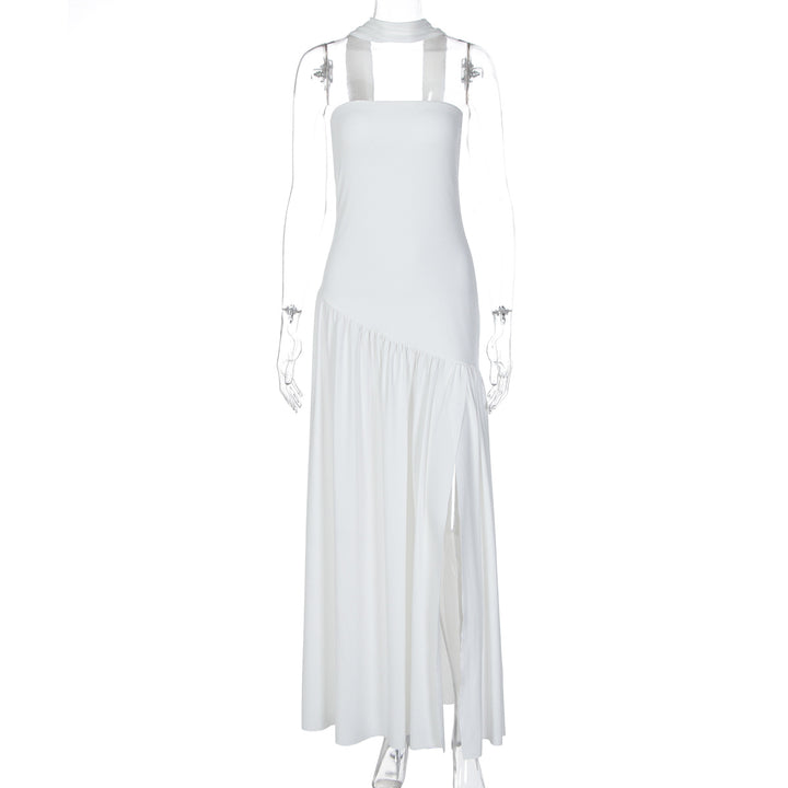 Dame maxiklänning med raffinerad cut-out-design och asymmetrisk fåll Mirla-Eva Jonsson