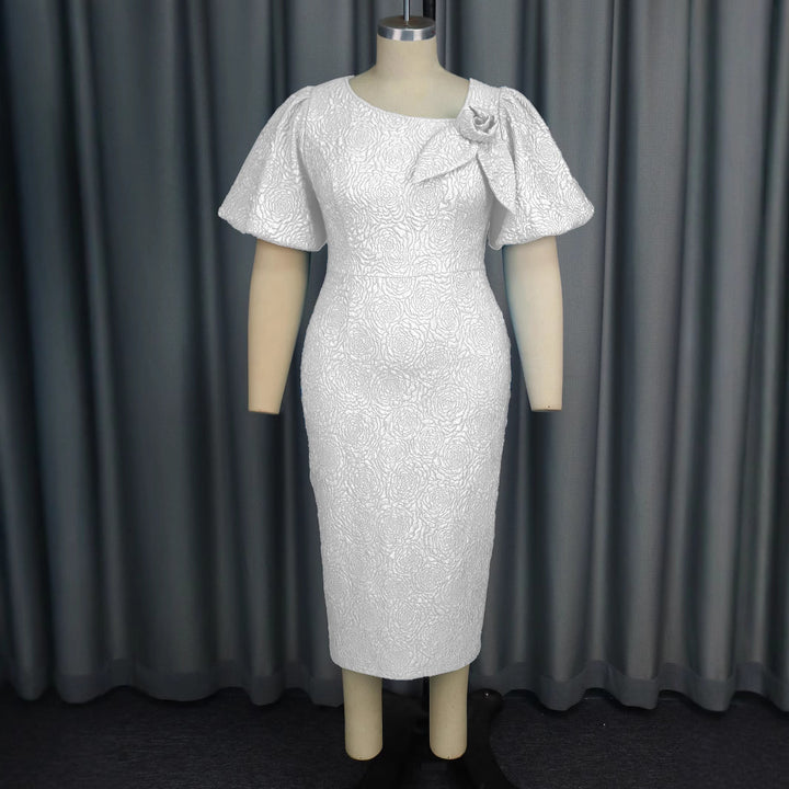 Dame midiklänning med 3D-rosdetalj Mirla-Eva Jonsson