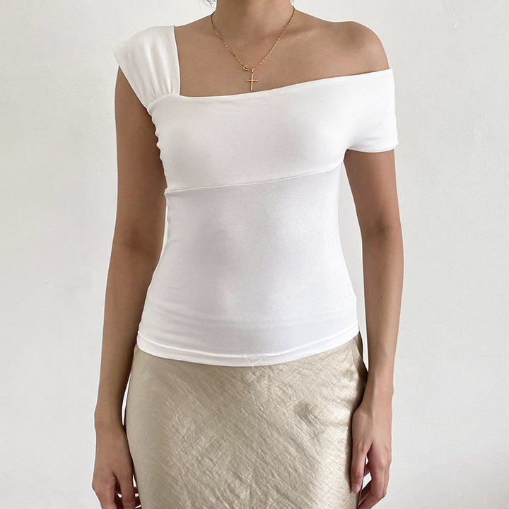 Dame moderne asymmetrisk topp med trendig en-skulder-design Mirla-Eva Jonsson