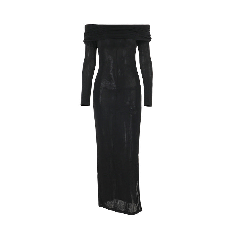 Dame off-shoulder maxiklänning med elegant drapering och transparent överdel Mirla-Eva Jonsson
