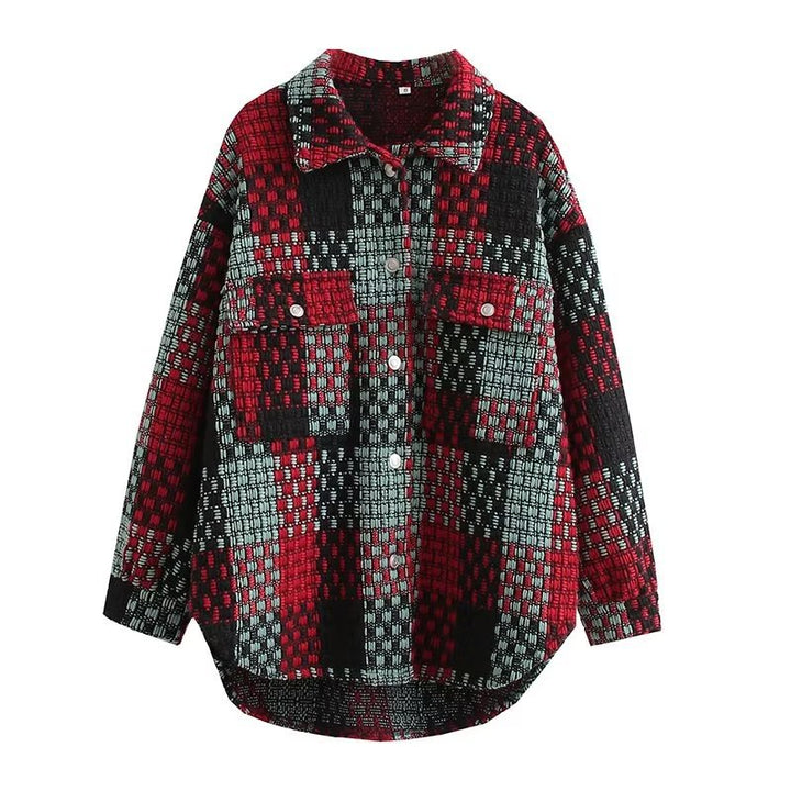 Dame övergångsjacka i patchwork-design med praktiska fickor och avslappnad passform Mirla-Eva Jonsson