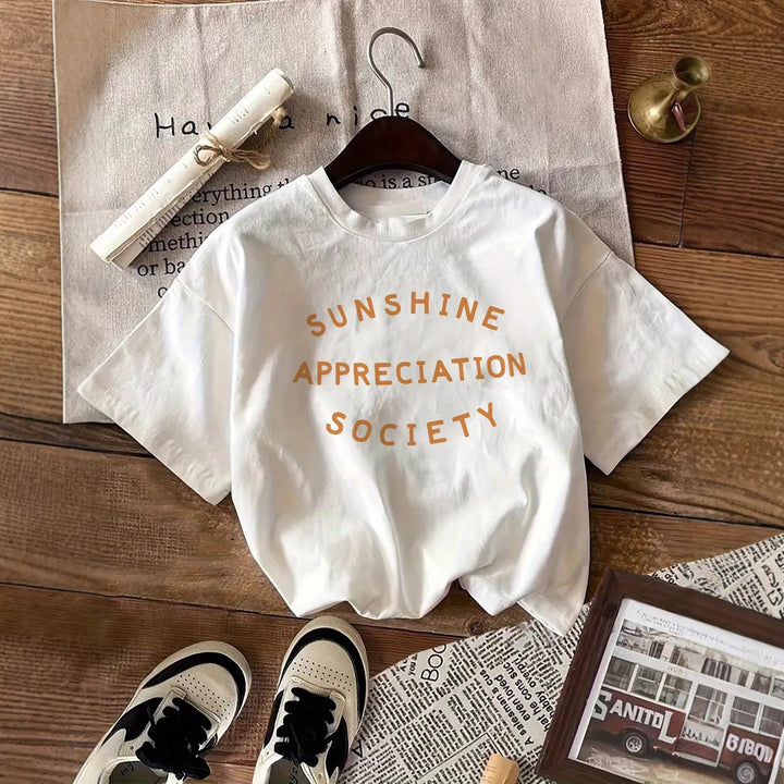 Dame oversized Bachelorette T-shirt med exklusiv tryck Mirla-Eva Jonsson
