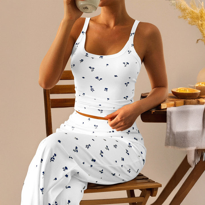 Dame pyjamas med bekväm överdel och vida byxor Mirla-Eva Jonsson