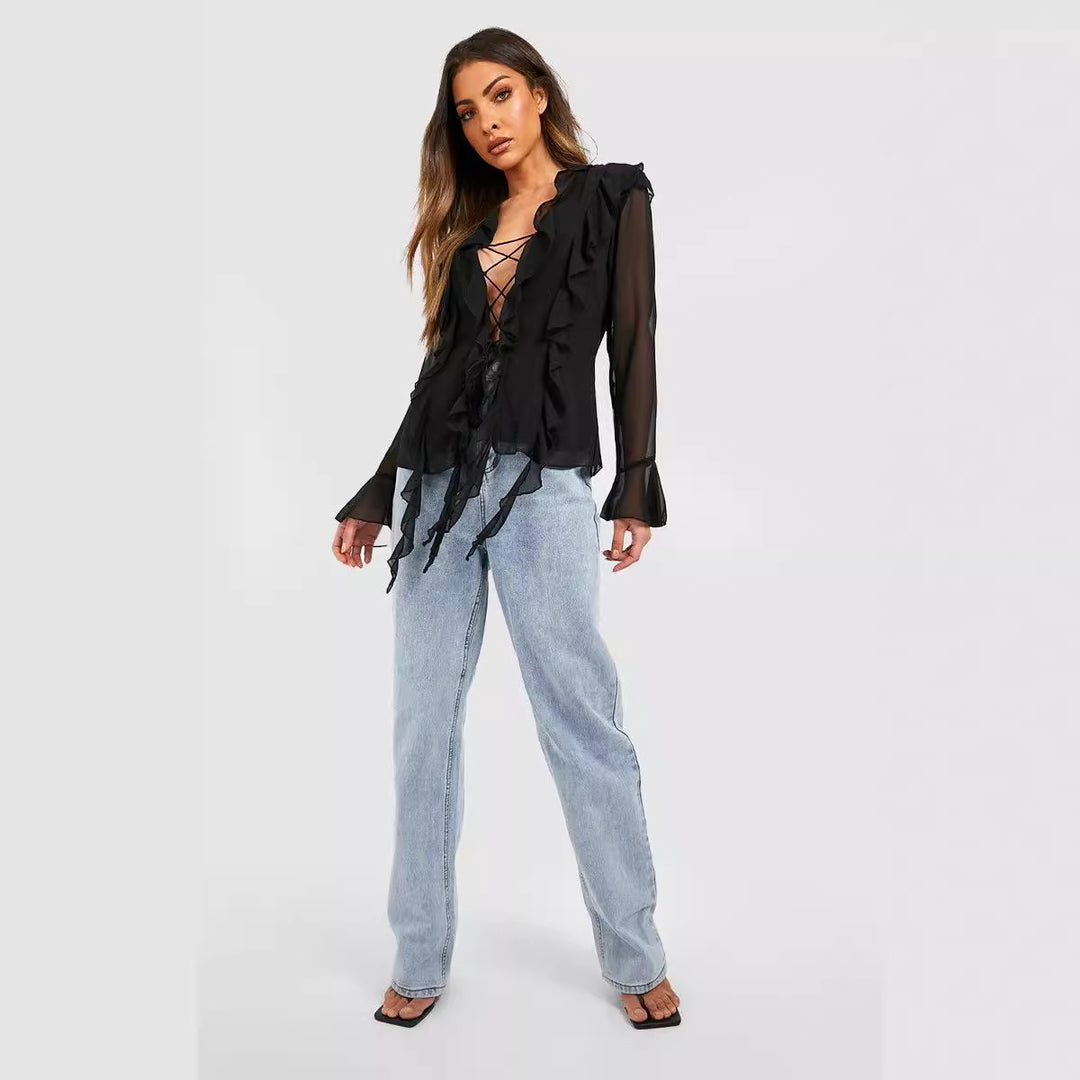 Dame ruffle shirt med eleganta snördetaljer och transparenta ärmar Mirla-Eva Jonsson