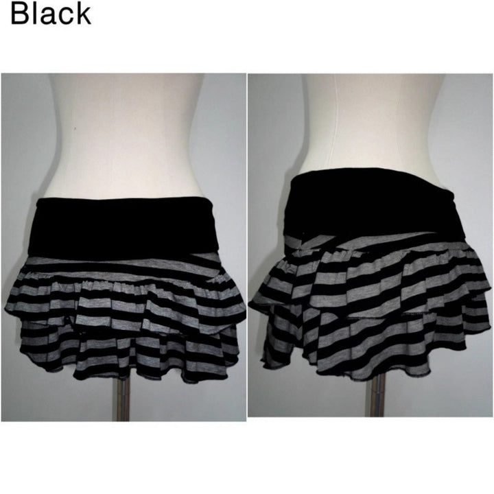 Dame ruffle shorts med randig design och elastisk midja Mirla-Eva Jonsson
