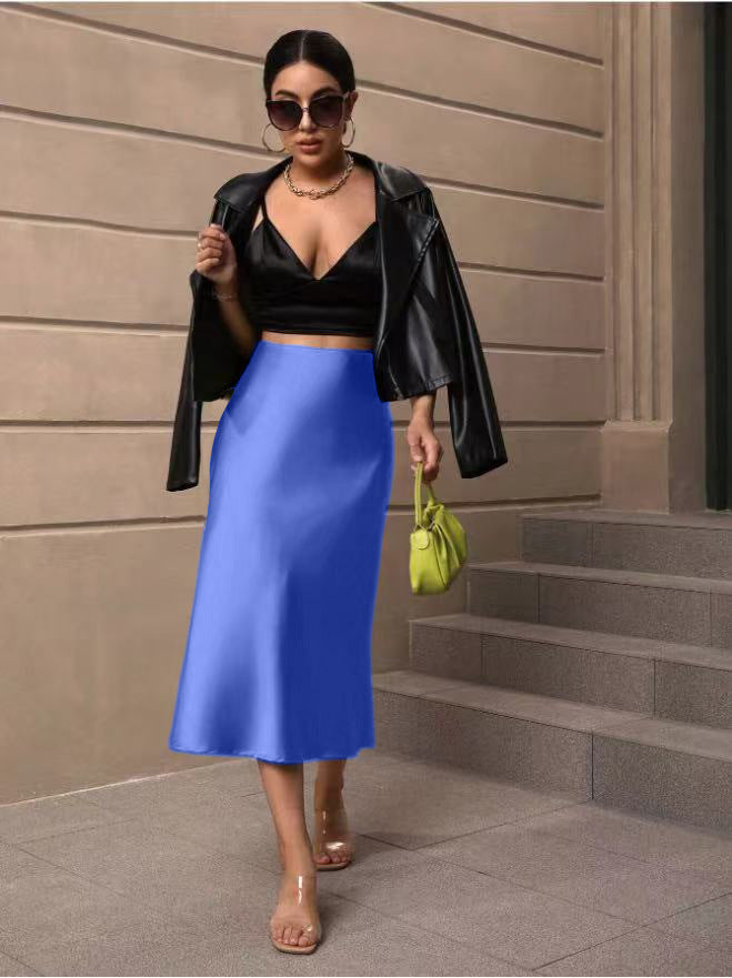 Dame satin skirt with swinging hem and elegant cut Mirla-Eva Jonsson