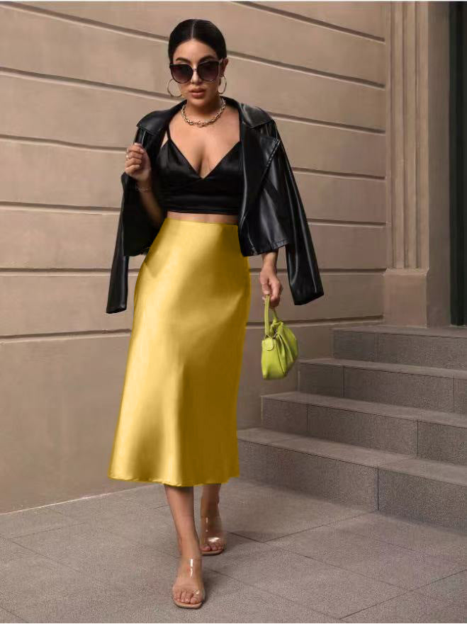 Dame satin skirt with swinging hem and elegant cut Mirla-Eva Jonsson