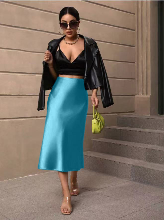 Dame satin skirt with swinging hem and elegant cut Mirla-Eva Jonsson