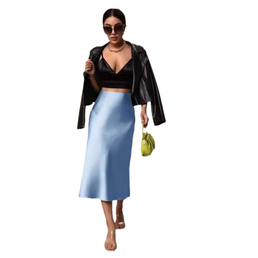 Dame satin skirt with swinging hem and elegant cut Mirla-Eva Jonsson