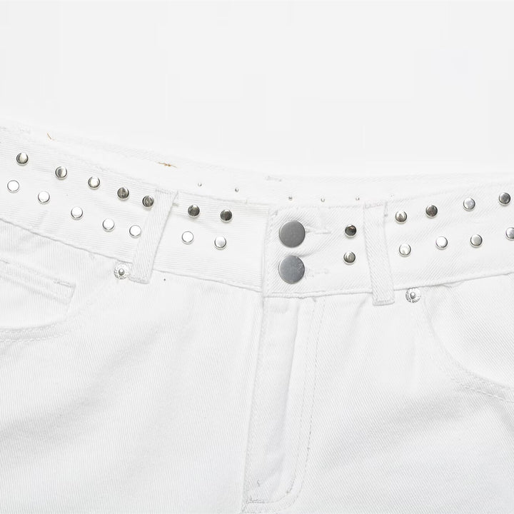 Dame-shorts med dekorativ nitdetalj och modern snitt Mirla-Eva Jonsson