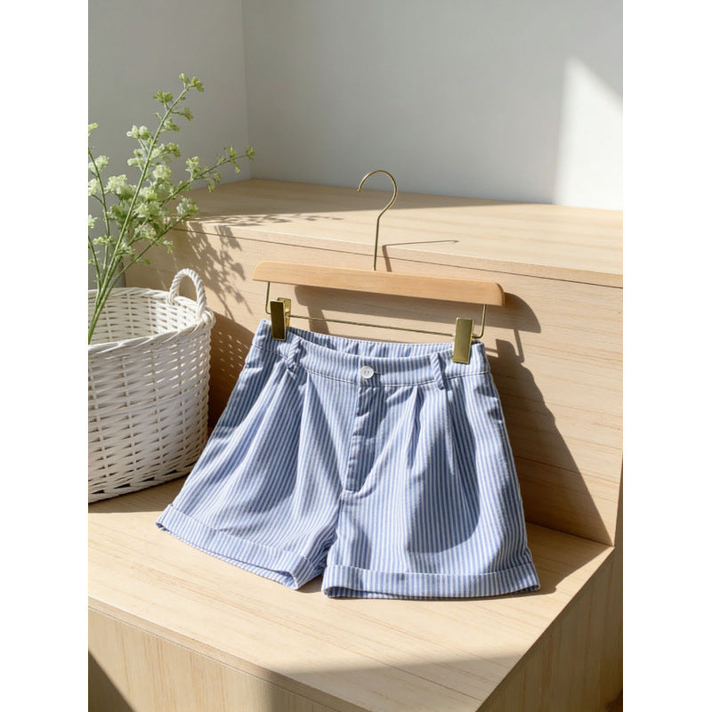 Dame shorts med randigt mönster och bekväm passform Mirla-Eva Jonsson