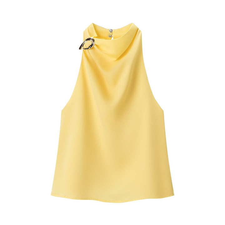 Dame sidenbluse med asymmetrisk krage og dekorativ ring Mirla-Eva Jonsson