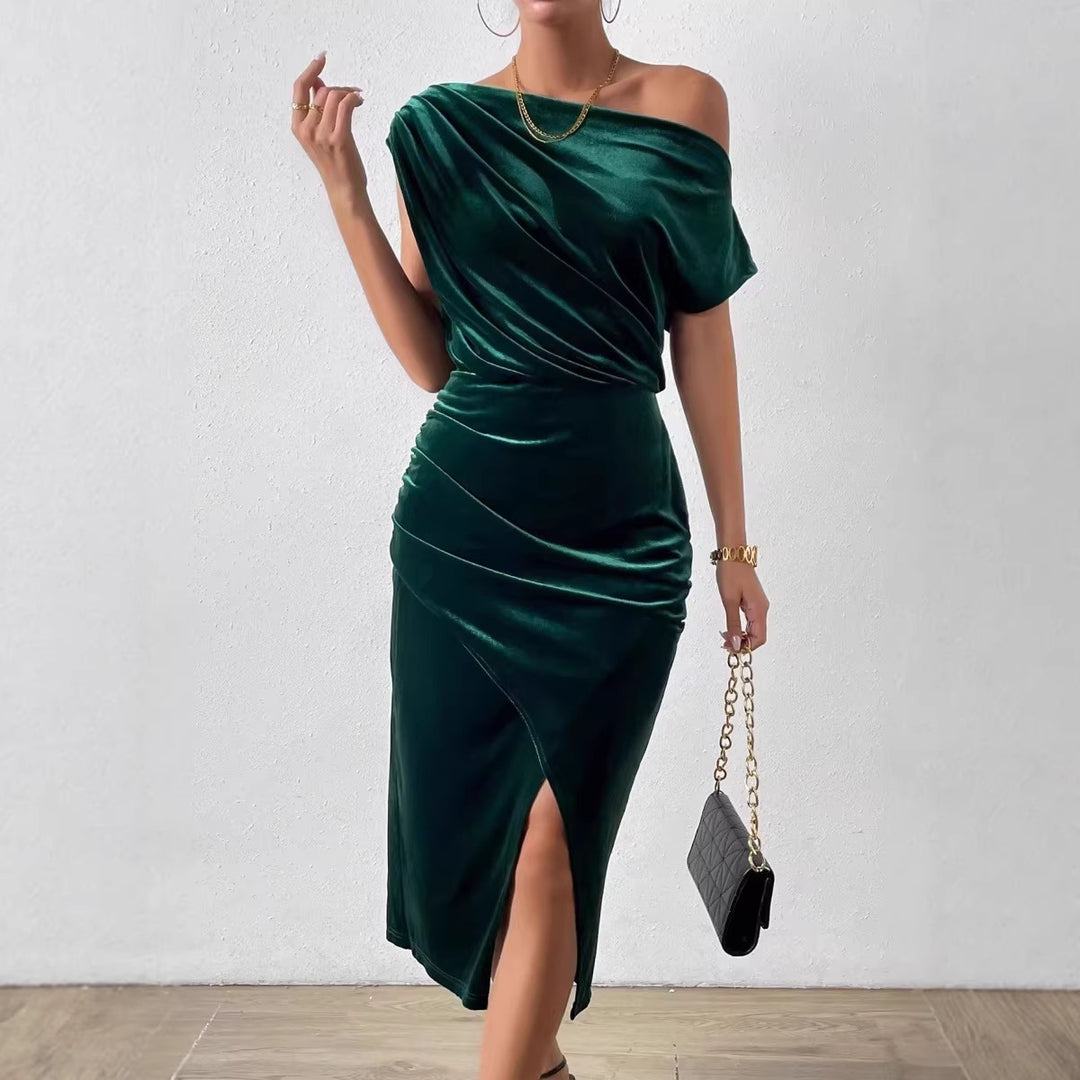 Dame skjortekjole med dyp utringning og elegant satinfinish Mirla-Eva Jonsson
