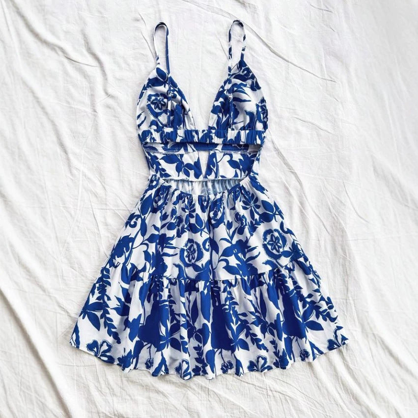 Dame sommarklänning med lekfullt babydoll-snitt och blommönster Mirla-Eva Jonsson