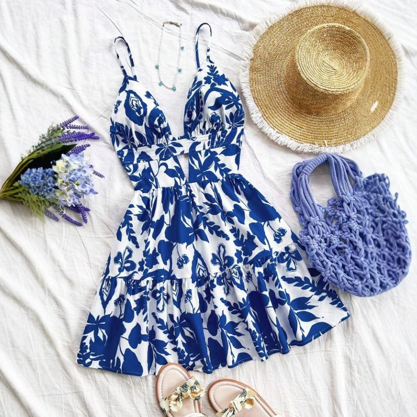 Dame sommarklänning med lekfullt babydoll-snitt och blommönster Mirla-Eva Jonsson