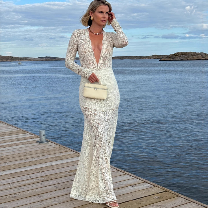 Dame spetskjol med hög midja och floralt broderi Mirla-Eva Jonsson