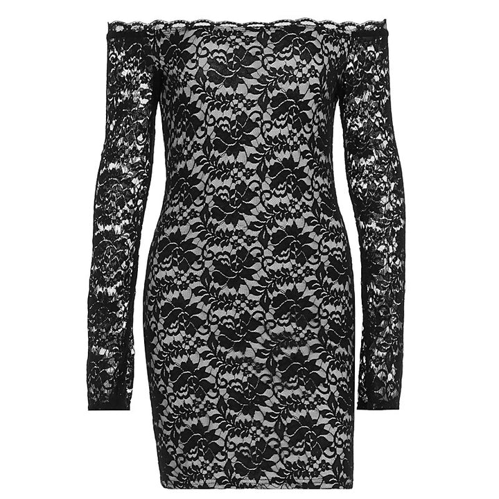 Dame spetsklänning med off-shoulder design och lång ärm Mirla-Eva Jonsson