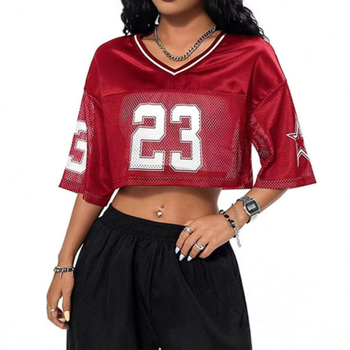 Dame sportig crop-top i andningsbart mesh-material med nummer CD-Mirla-Eva Jonsson