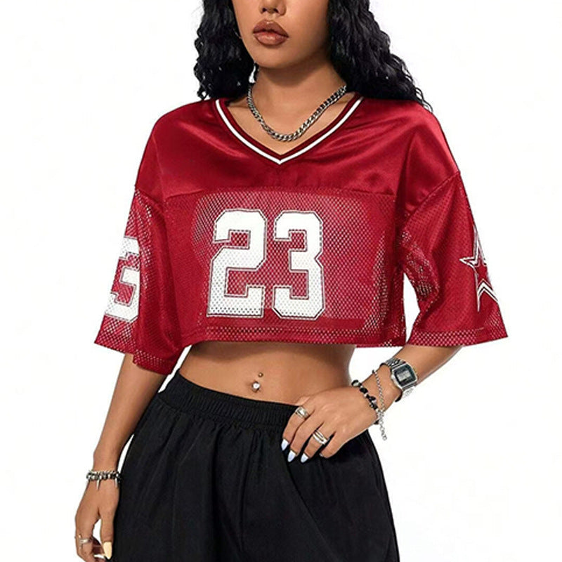 Dame sportig crop-top i andningsbart mesh-material med nummer CD-Mirla-Eva Jonsson