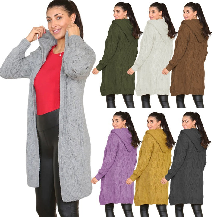 Dame stickad jacka med oversized snitt och konstfullt kabelmönster Eva Jonsson-Eva Jonsson