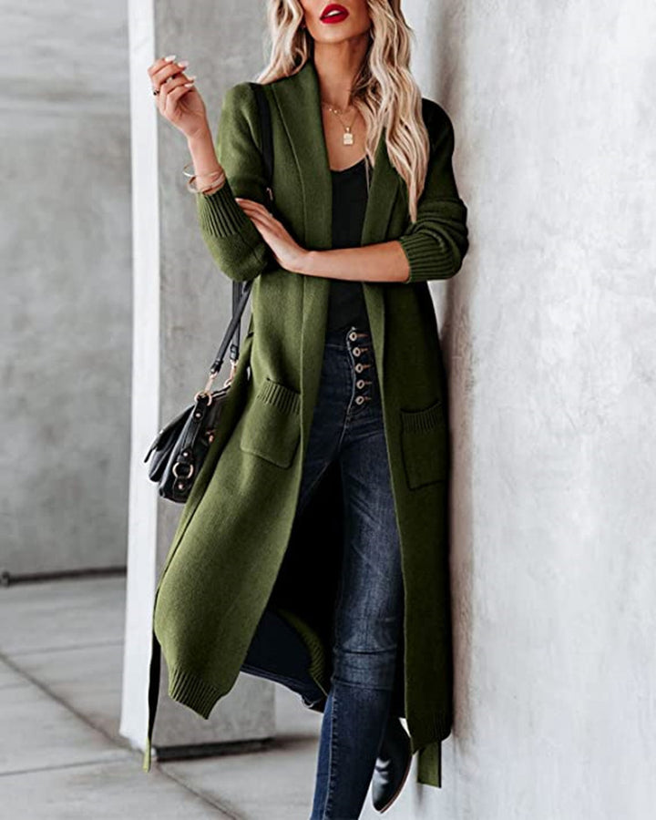 Dame stickad kappa med öppen design och praktiska fickor Eva Jonsson-Eva Jonsson