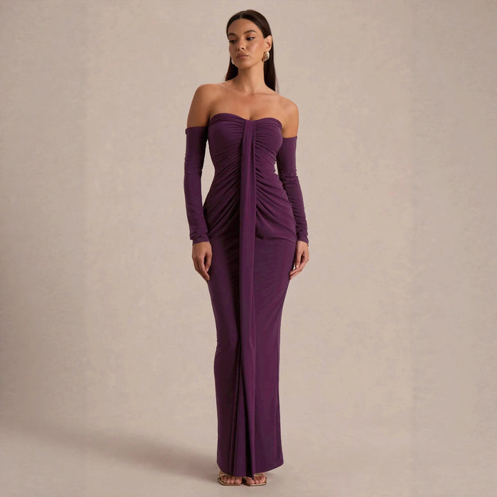 Dame strapless evening dress with long sleeves and refined ruffle details Mirla-Eva Jonsson