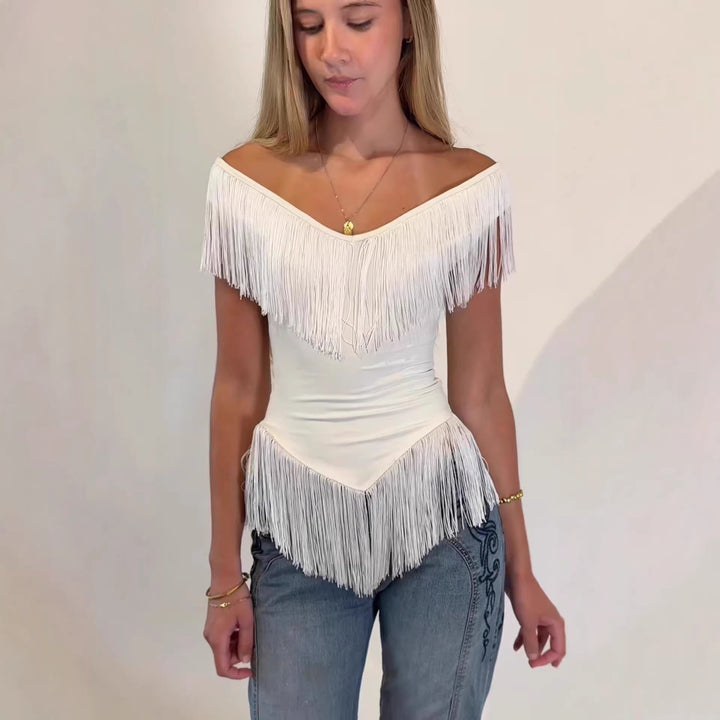 Dame topp med fransig detalj och off-shoulder-design Mirla-Eva Jonsson