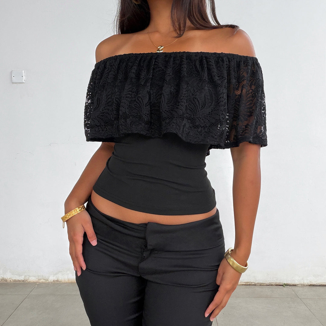 Dame topp med spetsöverdrag och off-shoulder design Mirla-Eva Jonsson