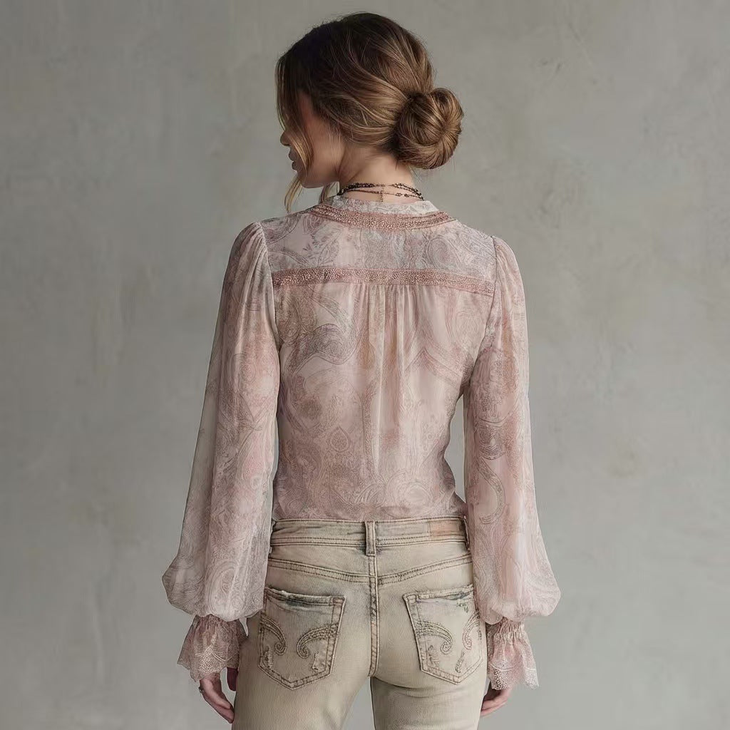 Dame transparent blus med voluminösa ärmar och modernt mönster Mirla-Eva Jonsson