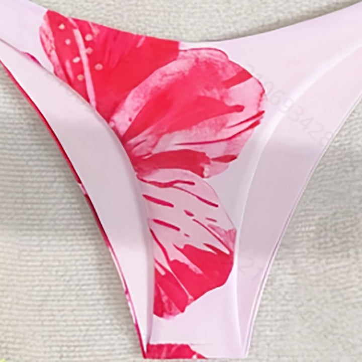 Dame triangel-bikini med blommiga mönster Mirla-Eva Jonsson