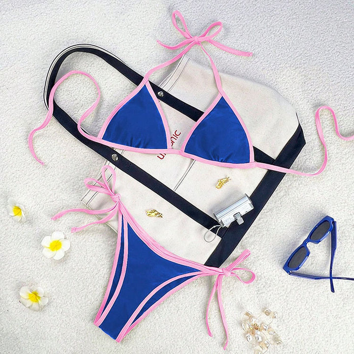 Dame triangel-bikini med justerbara axelremmar och elegant design Mirla-Eva Jonsson