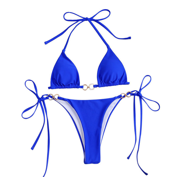 Dame triangel-bikini med lekfull knut och elegant guldaccent Mirla-Eva Jonsson