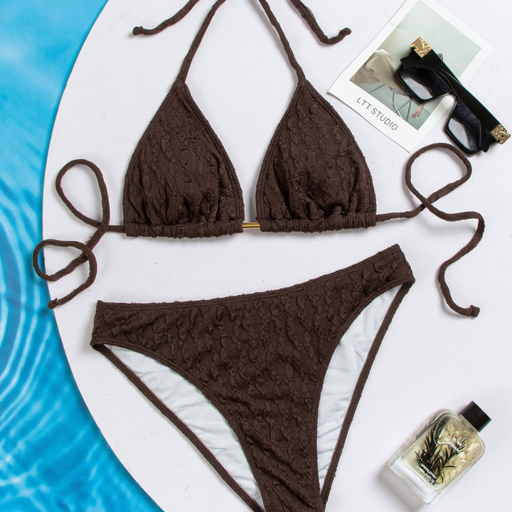 Dame triangel-bikini med raffinerad strukturdesign och justerbara band Mirla-Eva Jonsson