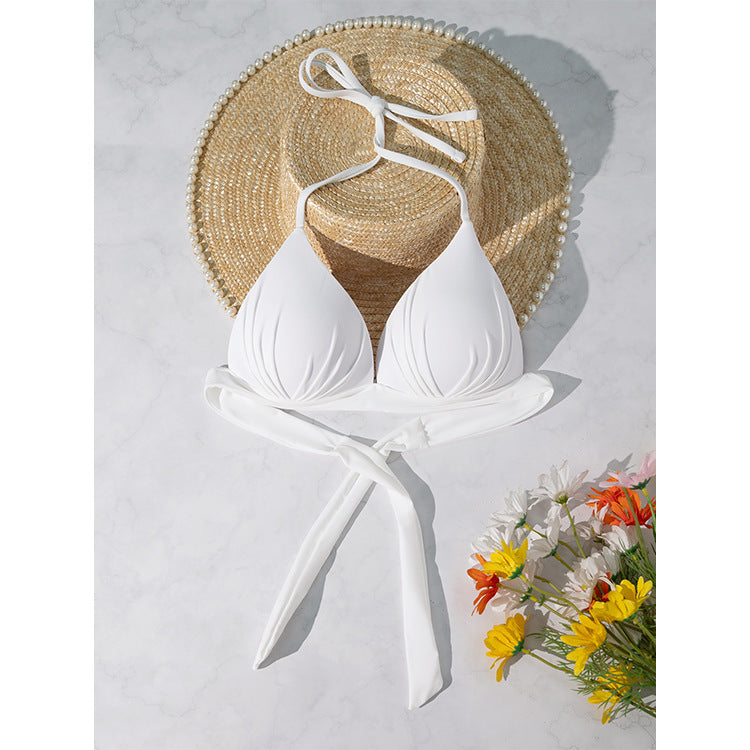 Dame triangel-bikini-topp med justerbar nackrem och elegant invecklat detalj Mirla-Eva Jonsson