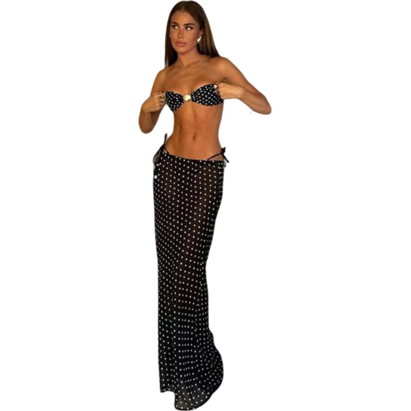Dame tubklänning med rynkad bustier-overdel och hög slits Mirla-Eva Jonsson