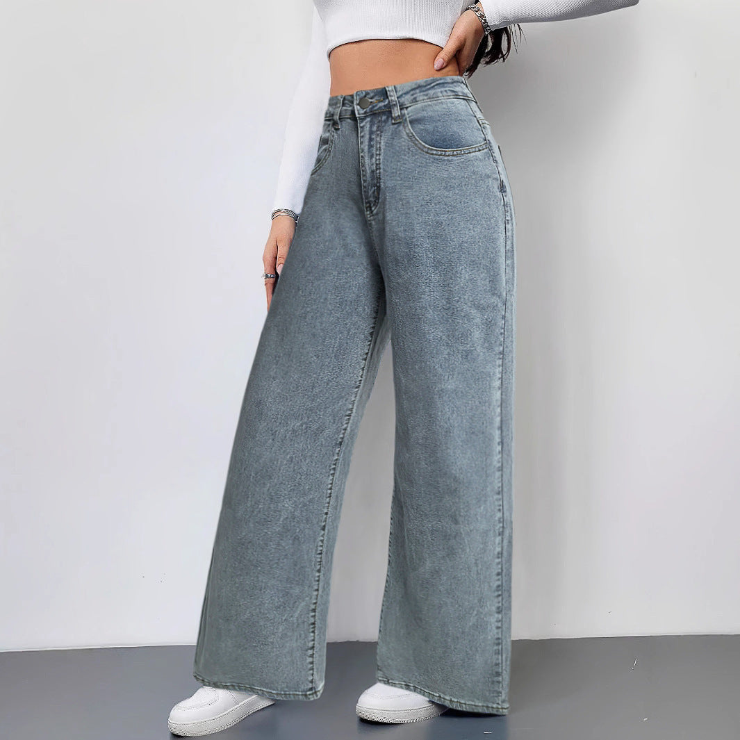 Dame vid-snitt vintage-stil jeans med hög midja och avslappnad look Mirla-Eva Jonsson