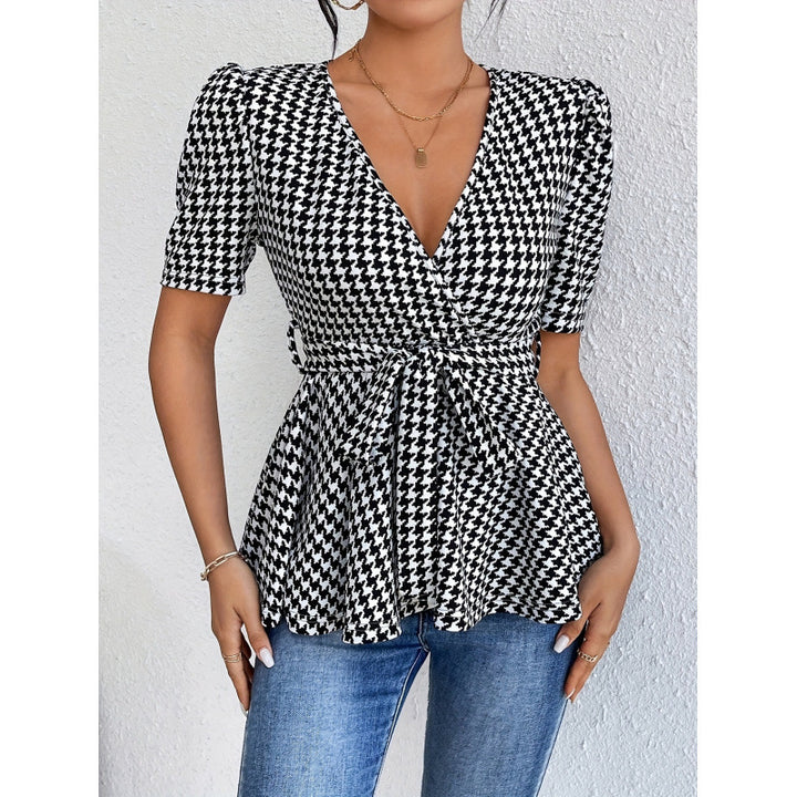 Dame wrap blouse with casual cut and fashionable houndstooth pattern Mirla-Eva Jonsson