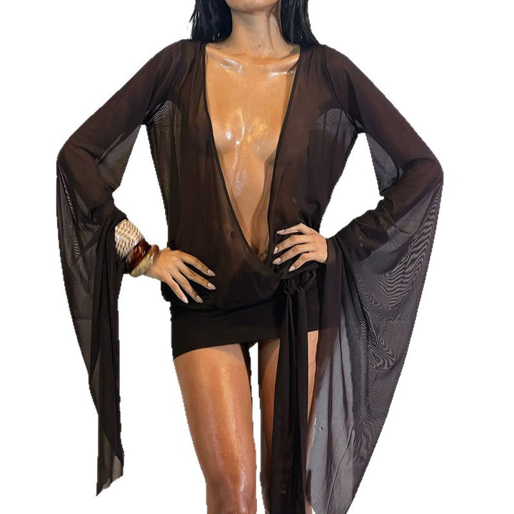 Dame wrap blouse with transparent sleeves and figure-hugging design Mirla-Eva Jonsson