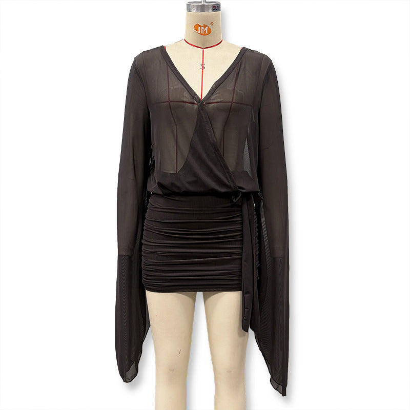 Dame wrap blouse with transparent sleeves and figure-hugging design Mirla-Eva Jonsson